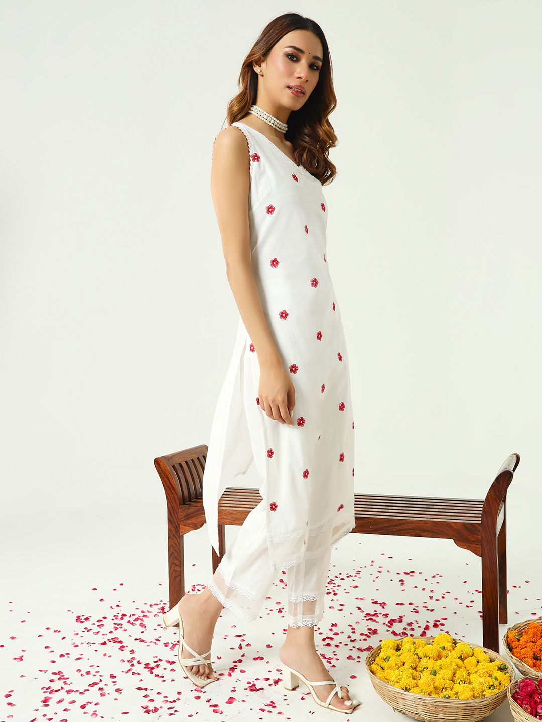 White SET0154 Fiorra Raksha Bandhan Special Kurti With Bottom Dupatta Wholesale Price In Surat
